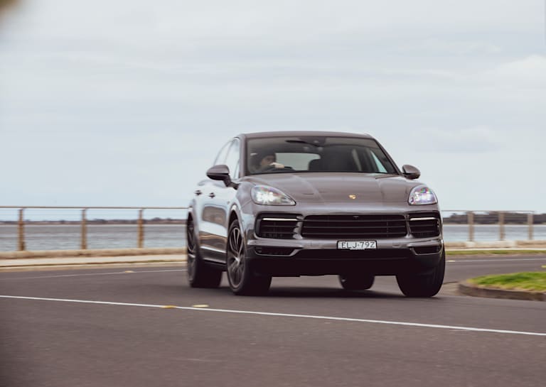 Wheels Reviews 2021 Porsche Cayenne Coupe E Hybrid Dynamic Front Turn In