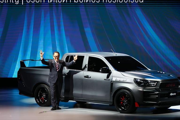2023 Toyota Hilux BEV Concept