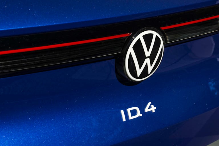 2023 Volkswagen ID 4 Pro Hatch Blue 2211 Vwid 4 13
