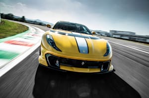 Motor Reviews 812 Competizione Front Tracking 34
