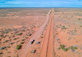 4 X 4 Australia Explore 2022 Broken Hill Driving Beside Dog Fence